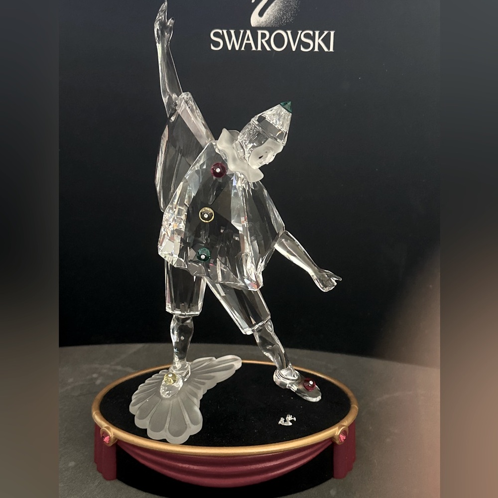 Swarovski crystal - clean out collections - left hand broken - see pics- PIERROT